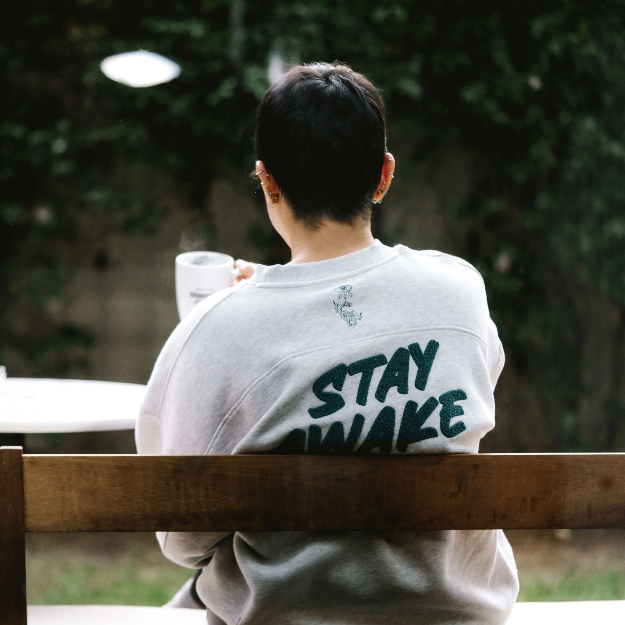 Stay Awake Sweatshirt - Aksesuar görsel 3 | KRONOTROP
