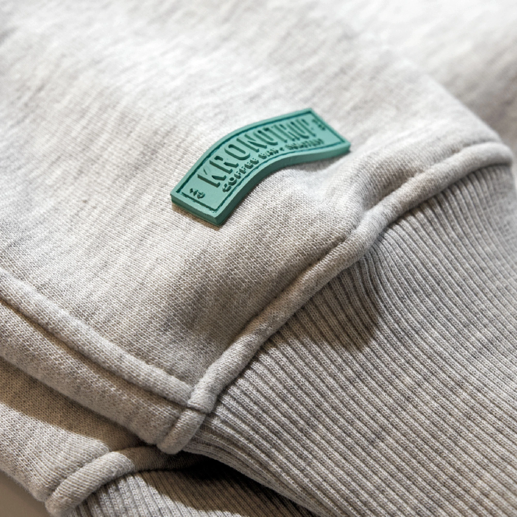 Stay Awake Sweatshirt - Aksesuar görsel 5 | KRONOTROP